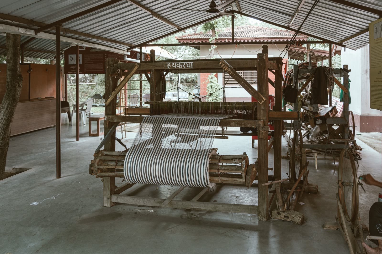 Handloom weaving in progress